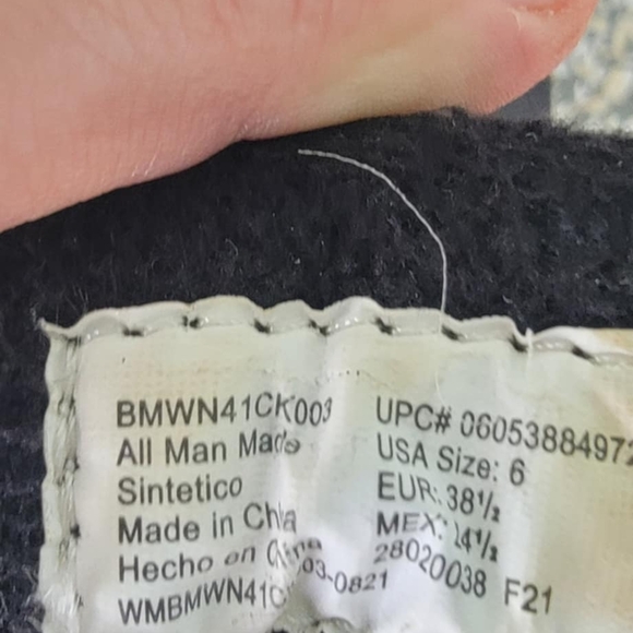 Wonder Nation Black Winter Boots for Women - Picture 2 of 6